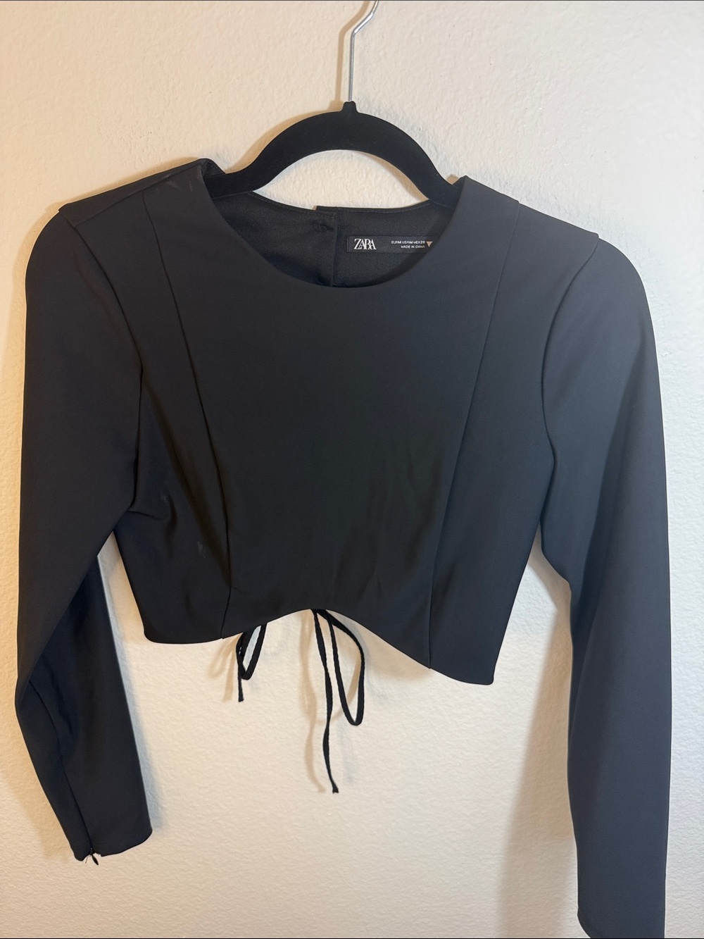 ZARA Black Long-Sleeve Cropped Tie-Front Top
